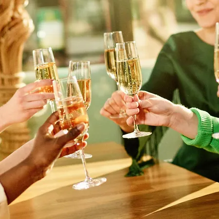 Santa's Santa Claus Hotel 4*