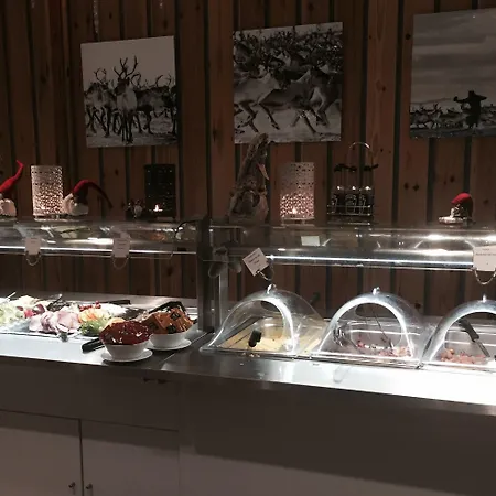 Santa's Santa Claus Hotel 4*