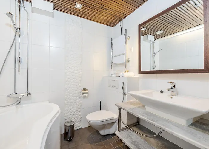 Santa's Santa Claus 4*